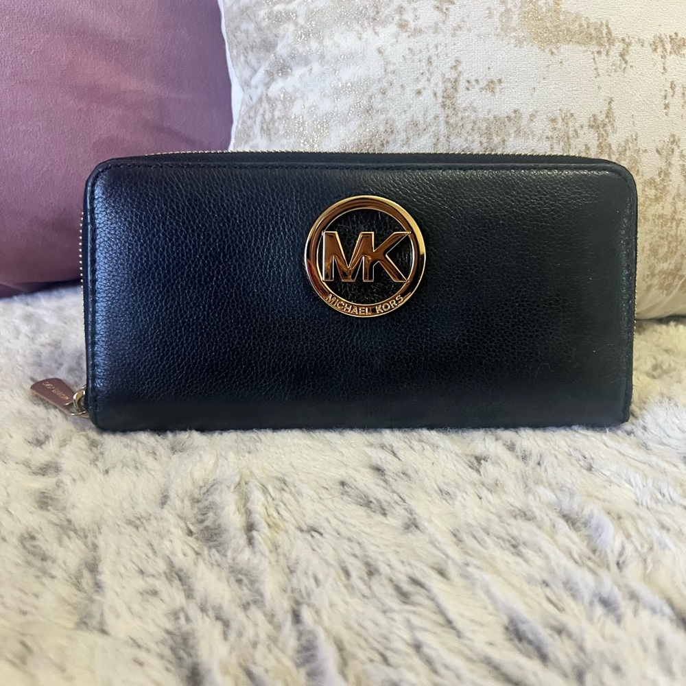 Michael Kors Black Wallet with Gold Emblem